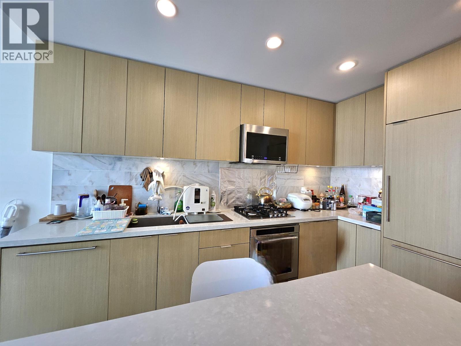 1308 8238 LORD STREET Property Photo 1