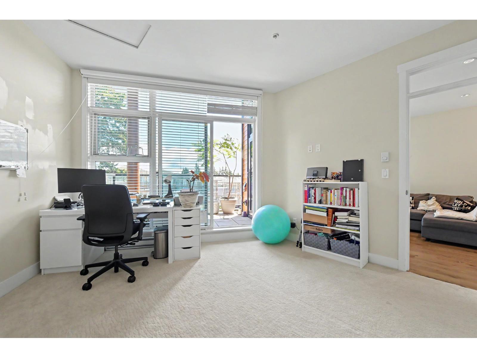 516 14855 Thrift Avenue Property Photo 12