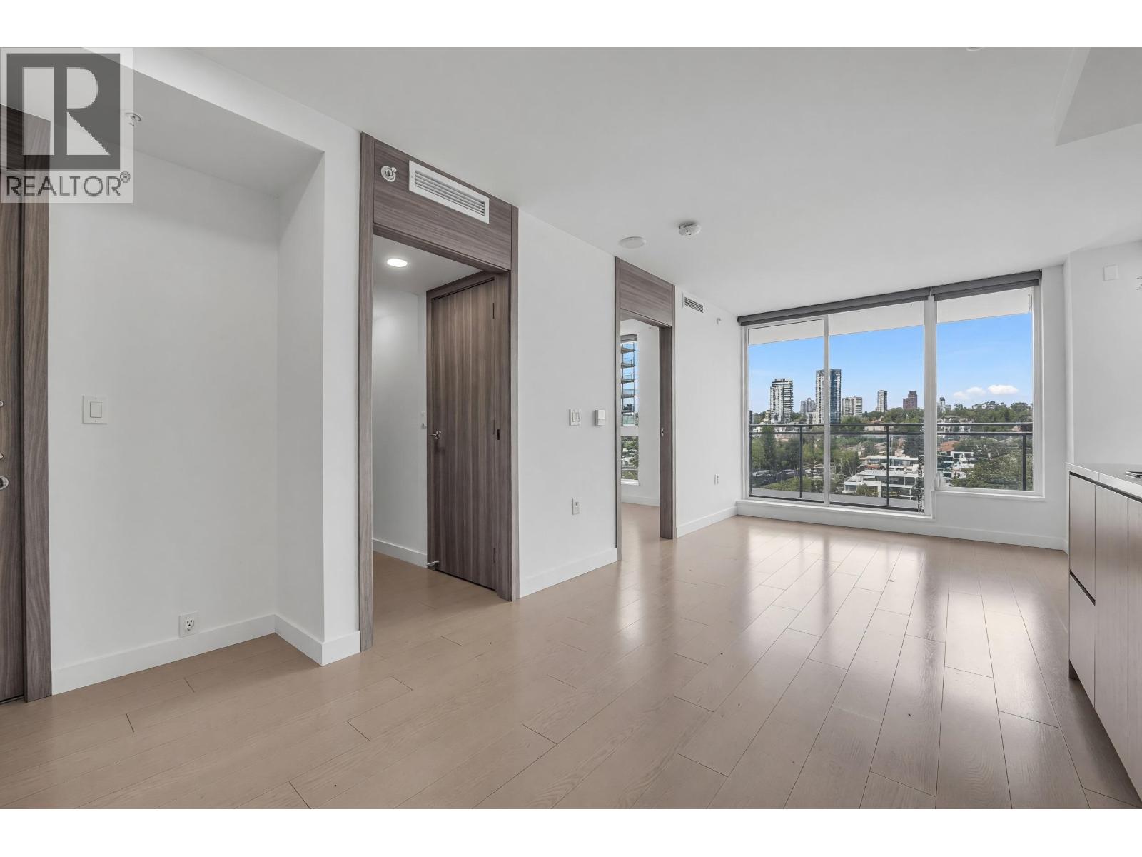 1808 455 Sw Marine Drive Property Photo 5