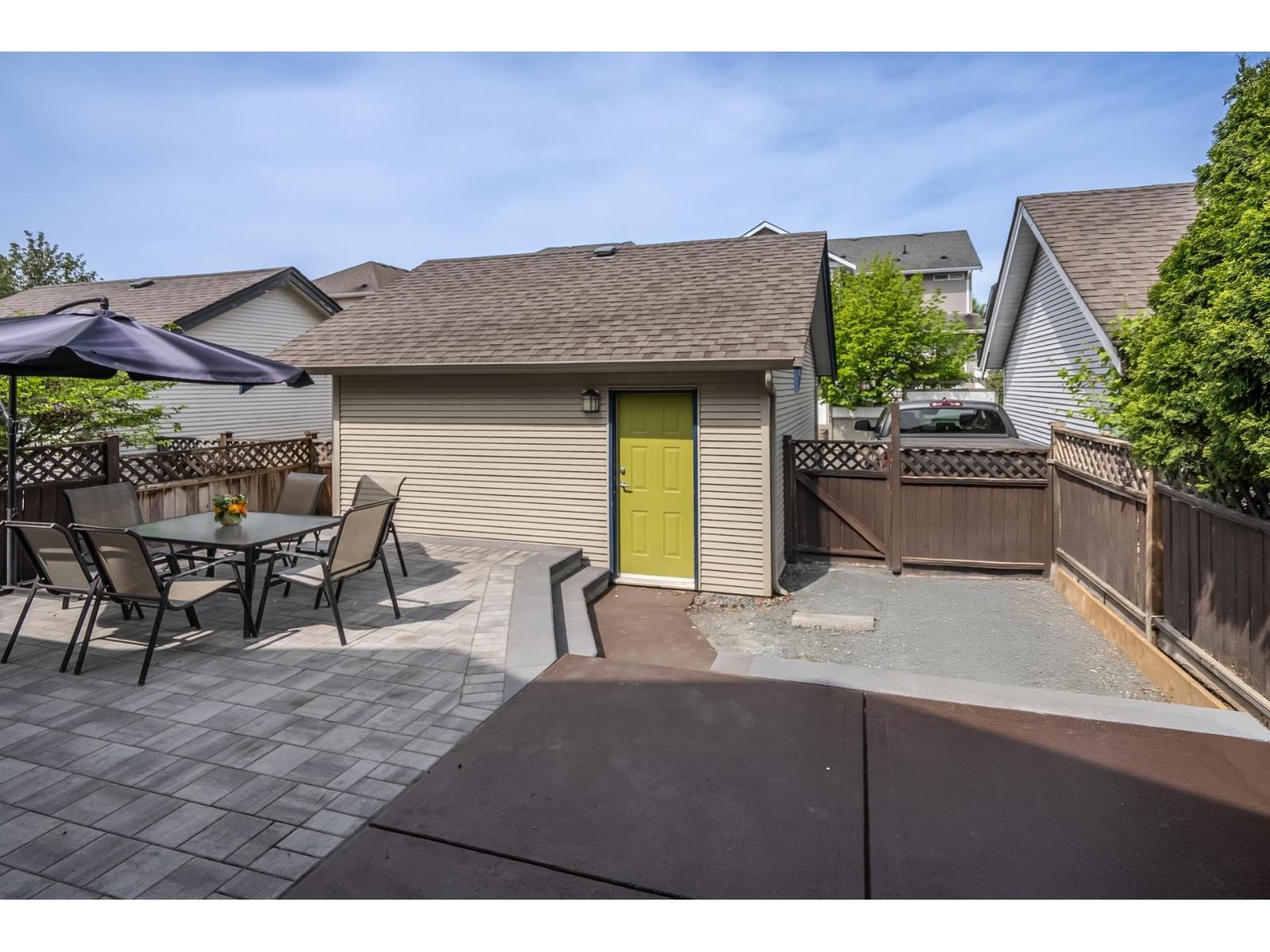 19141 68 Avenue Property Photo 28
