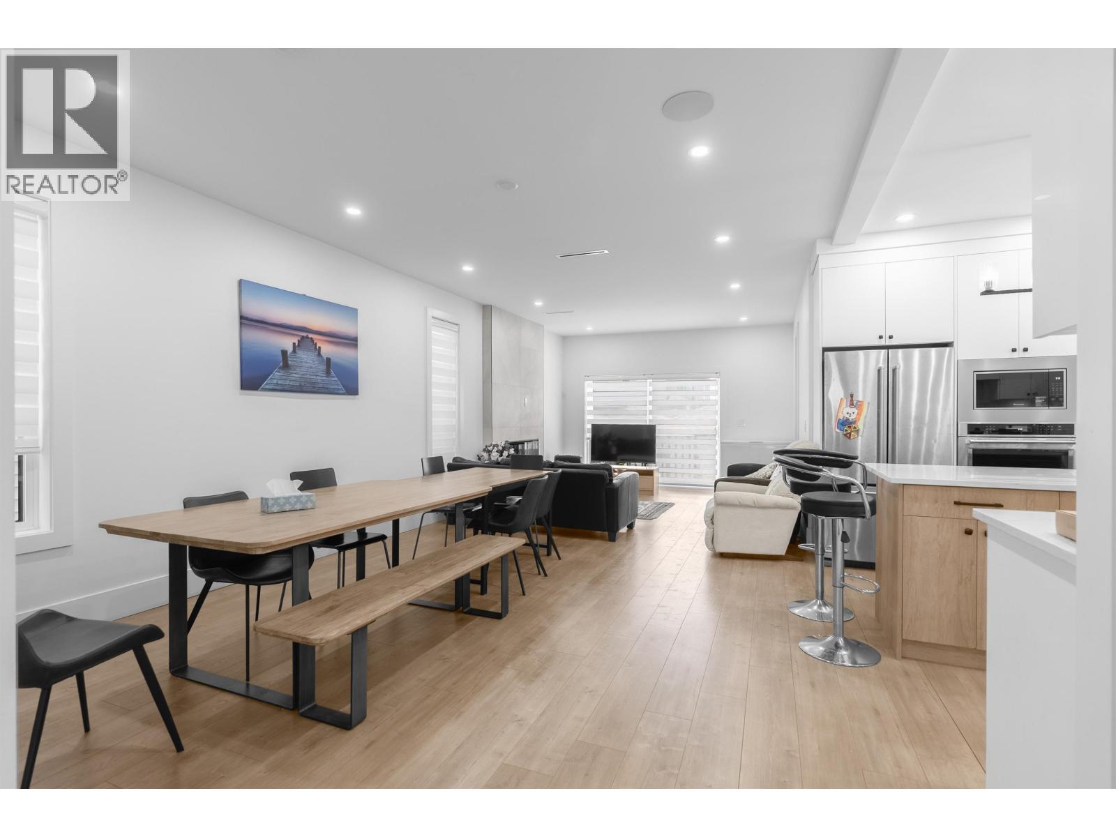 222 Hampton Street Property Photo 8
