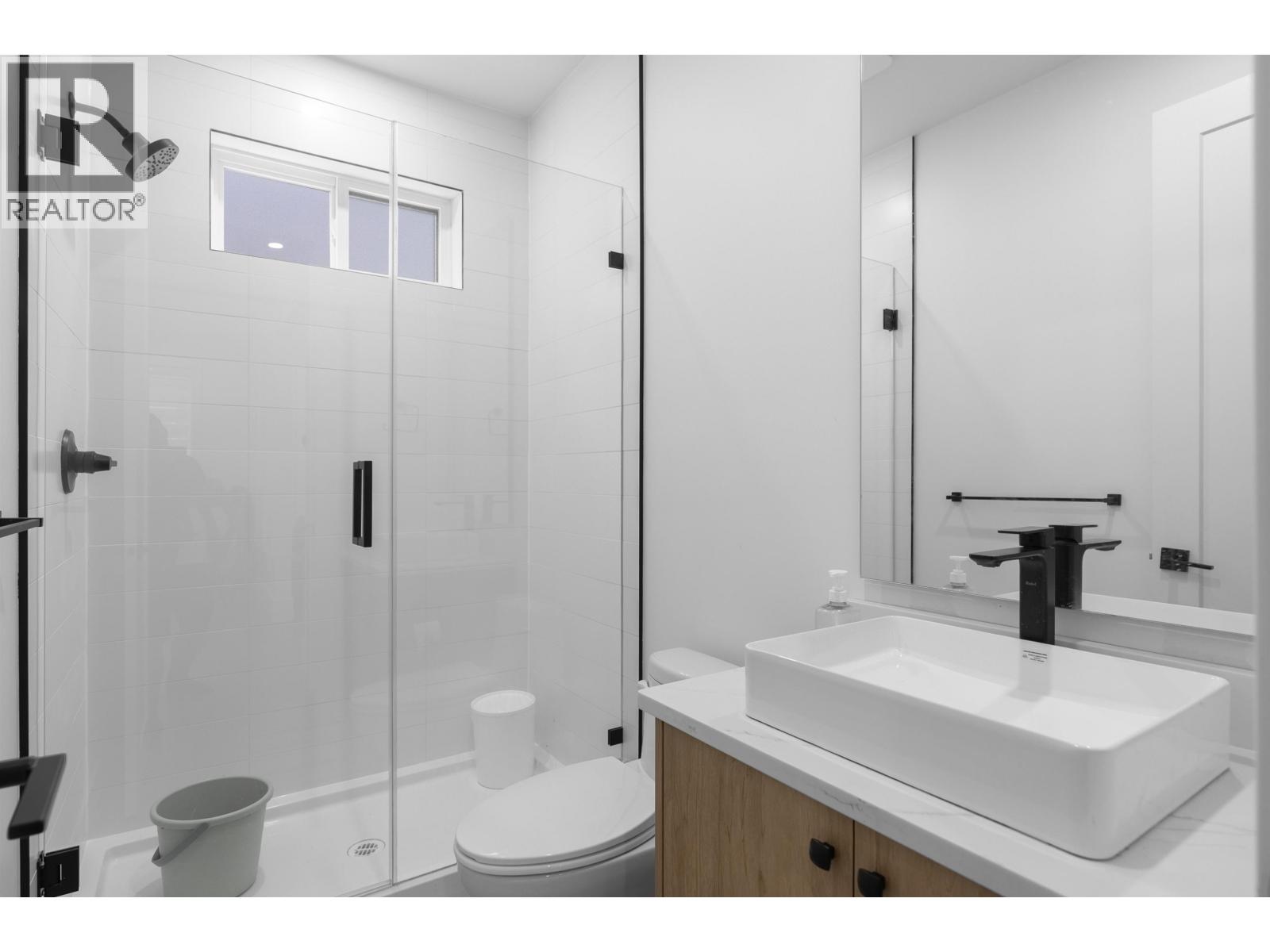 222 Hampton Street Property Photo 15