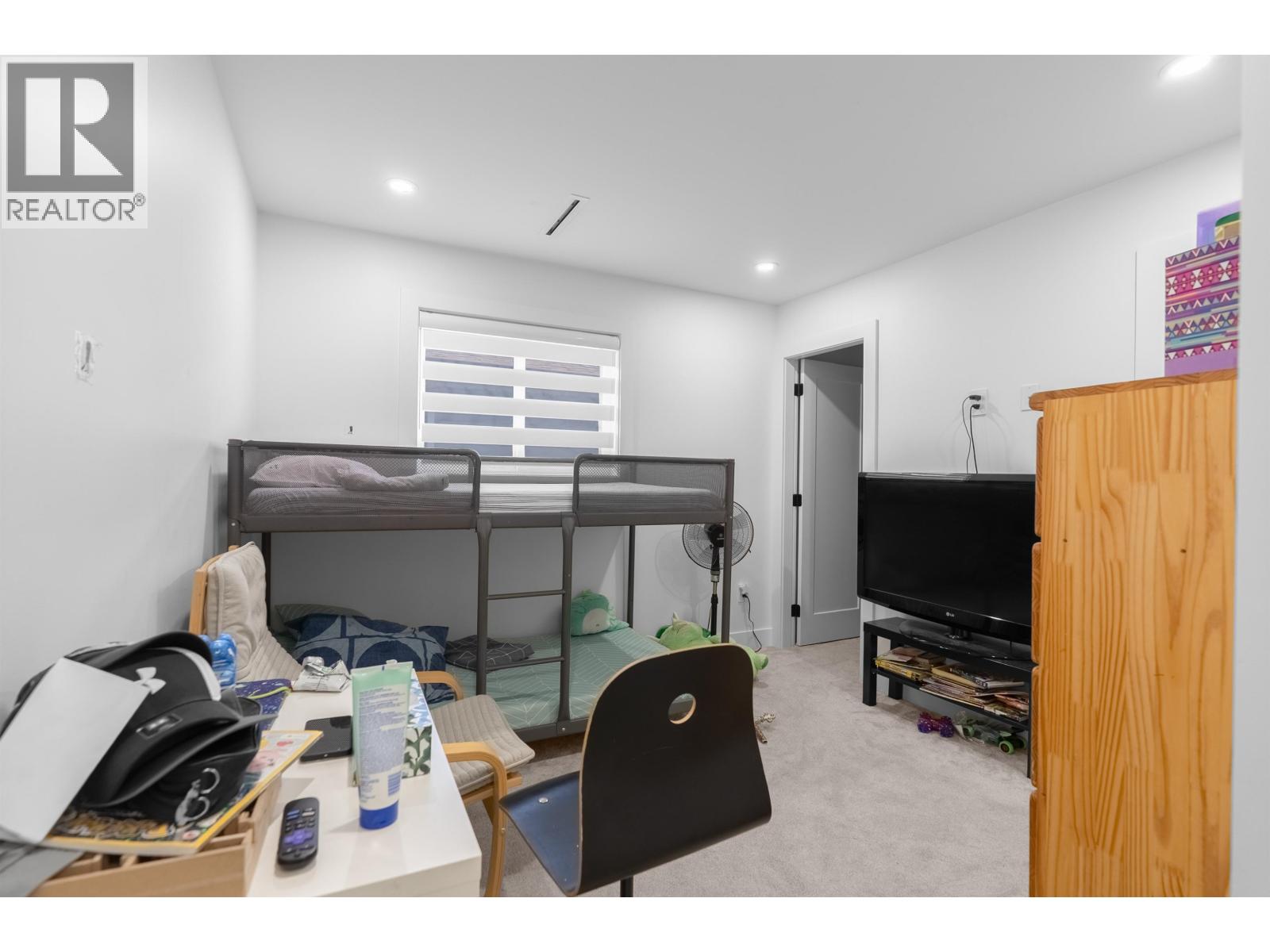 222 Hampton Street Property Photo 27