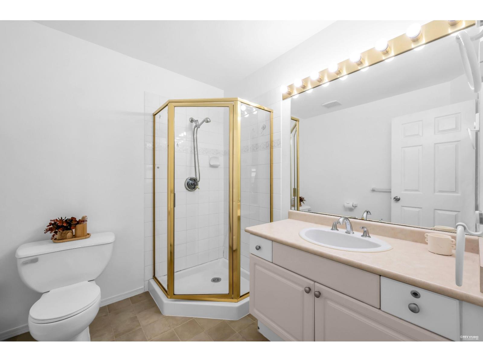 36 16318 82 Avenue Property Photo 17