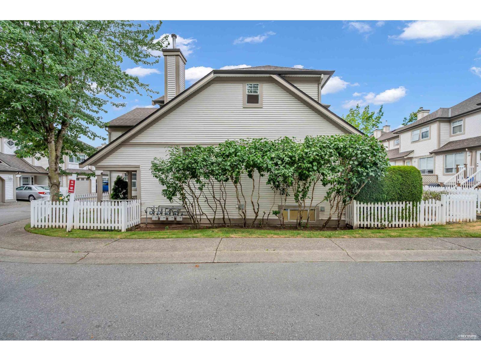 36 16318 82 Avenue Property Photo 38