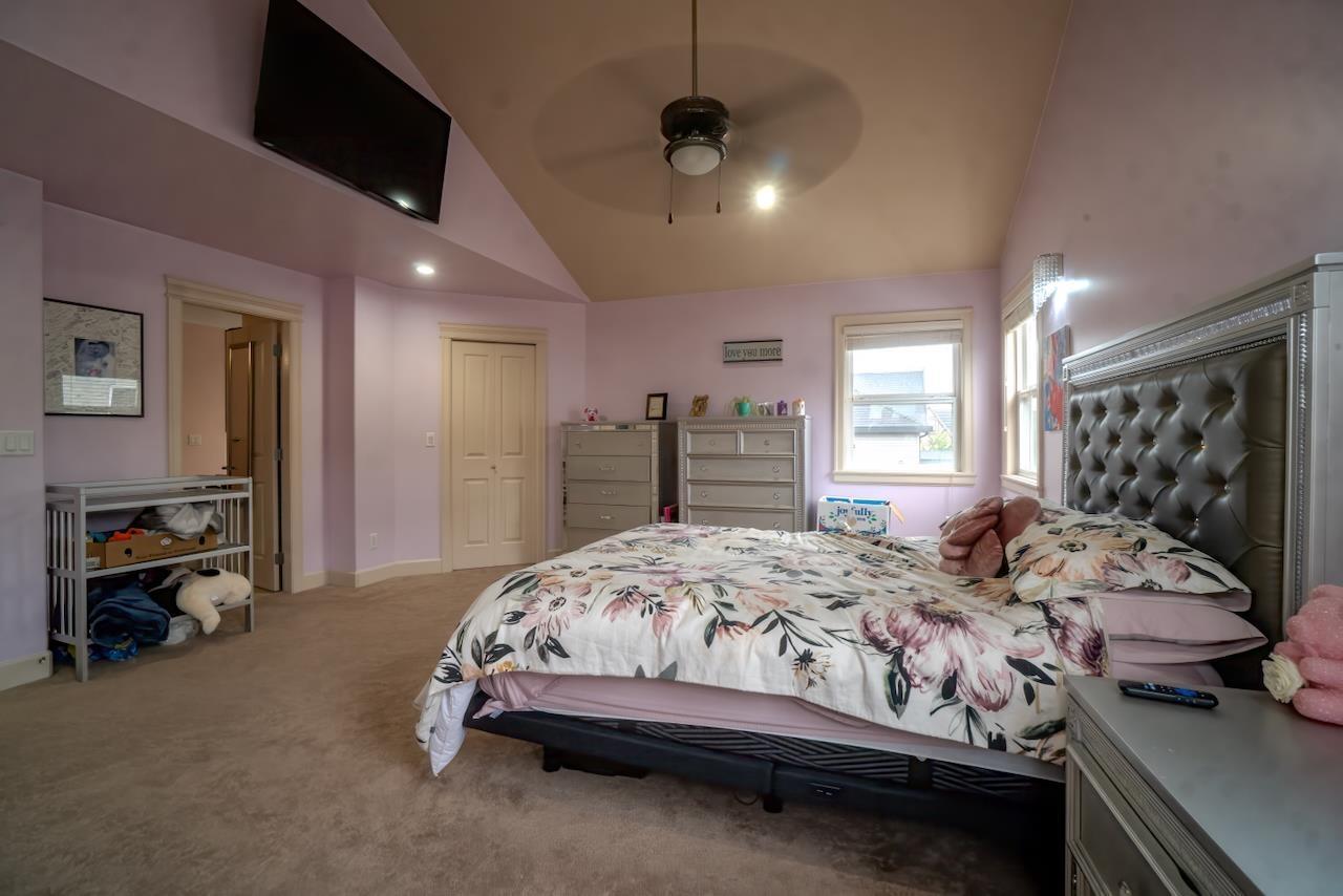 18938 54a Avenue Property Photo 22