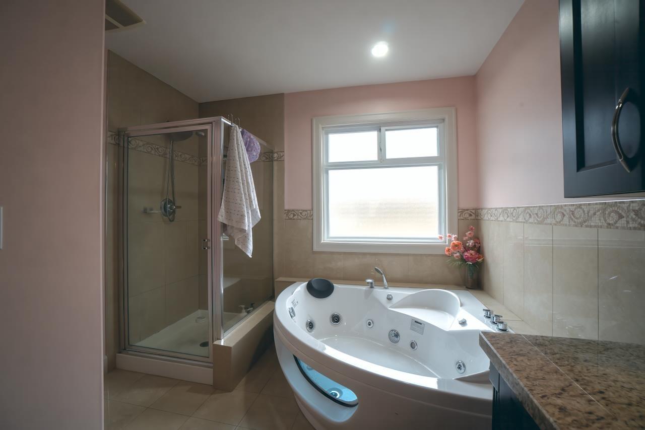 18938 54a Avenue Property Photo 24