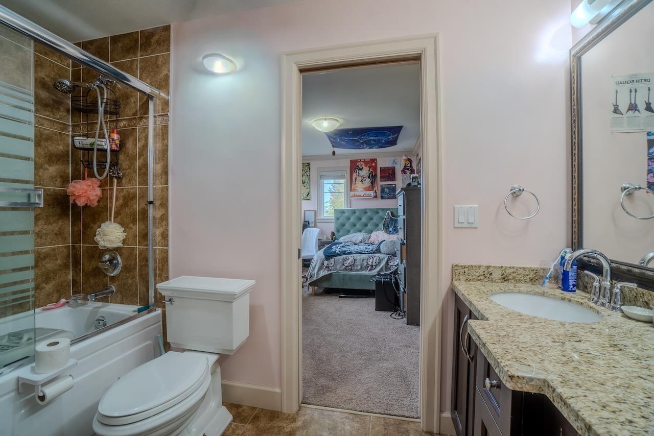 18938 54a Avenue Property Photo 27