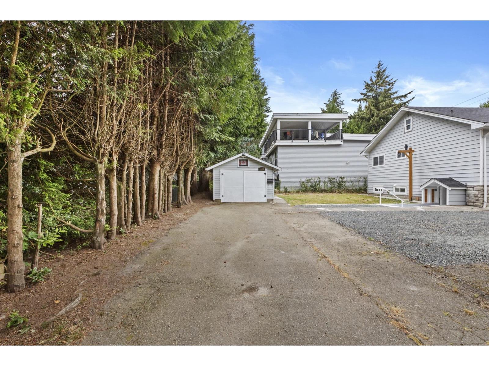1593 Stevens Street Property Photo 5