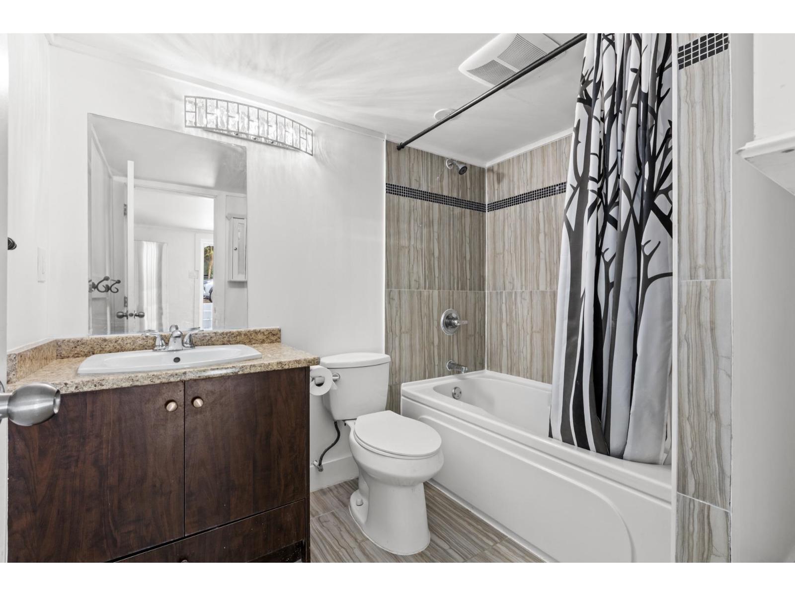 1593 Stevens Street Property Photo 29