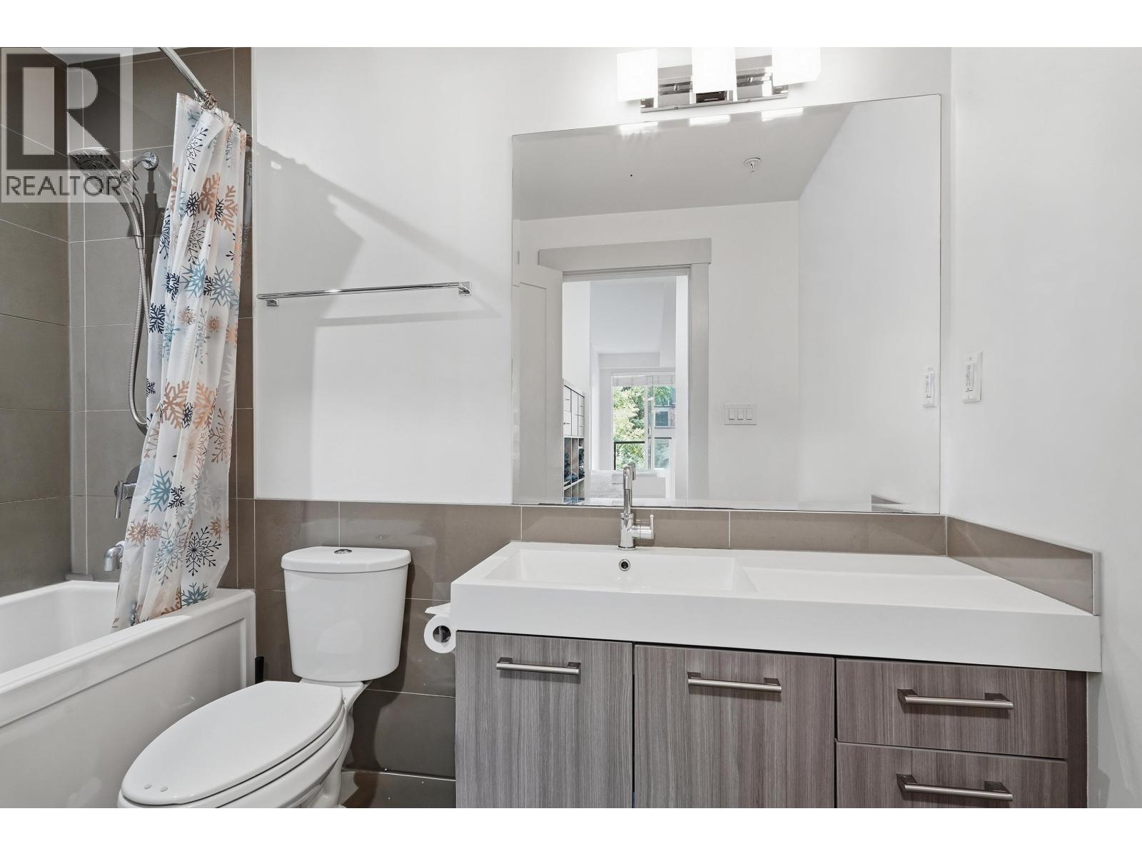 206 2214 Kelly Avenue Property Photo 14
