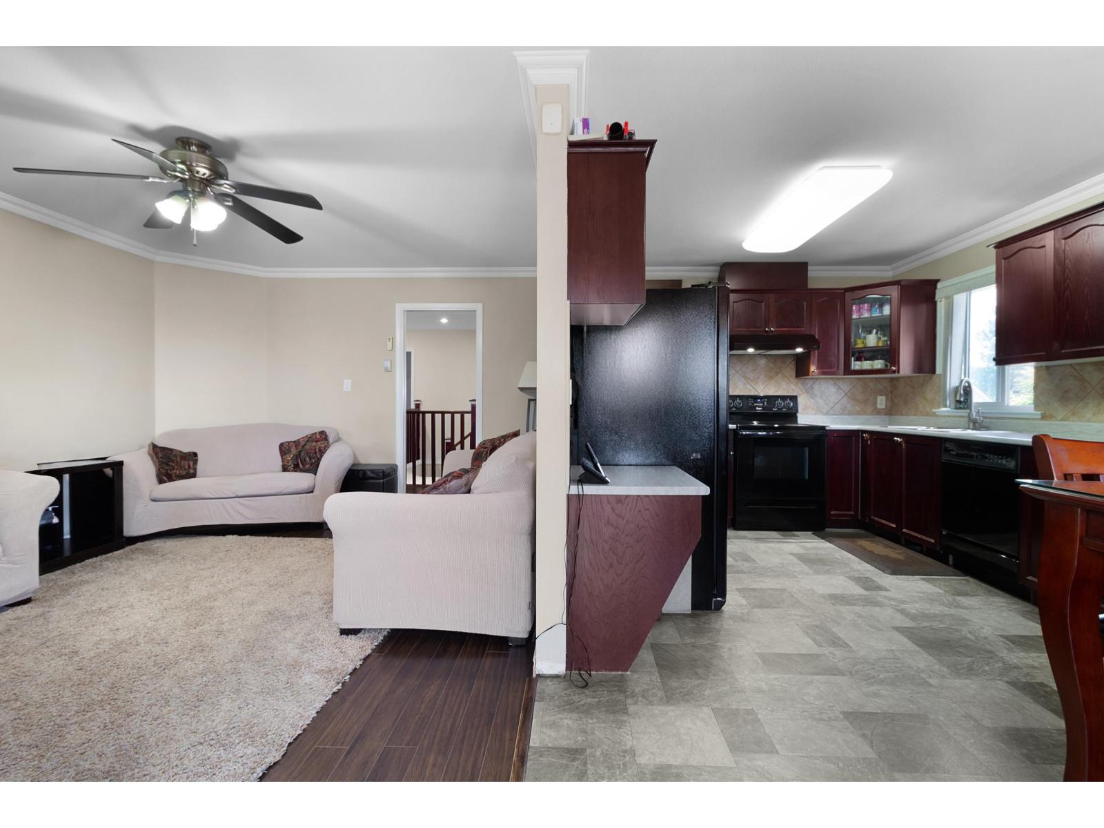 7977 D'herbomez Drive Property Photo 18