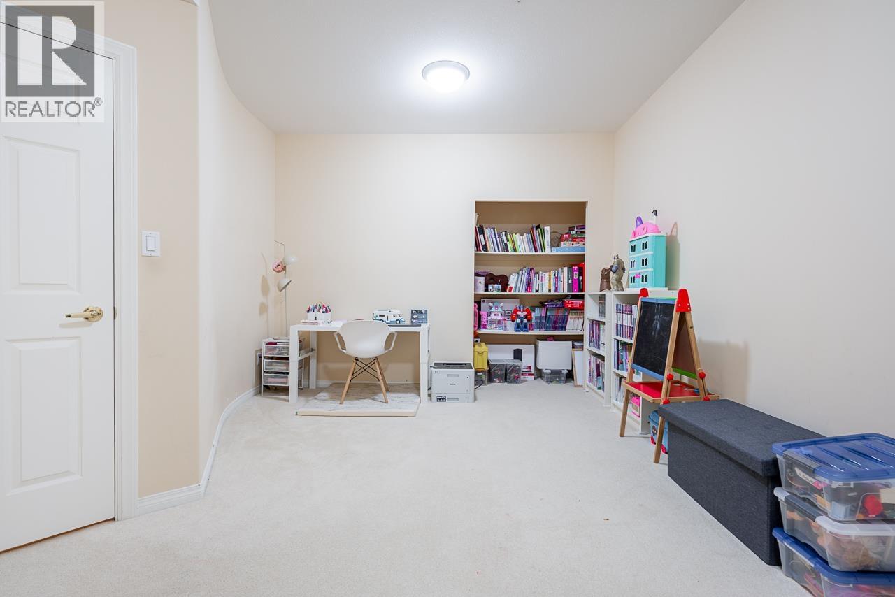 101 678 Citadel Drive Property Photo 28