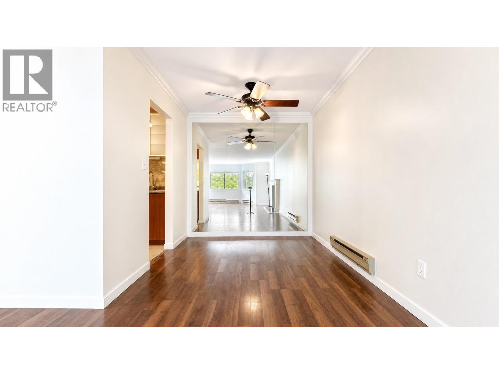 314 9584 Manchester Drive Property Photo 8