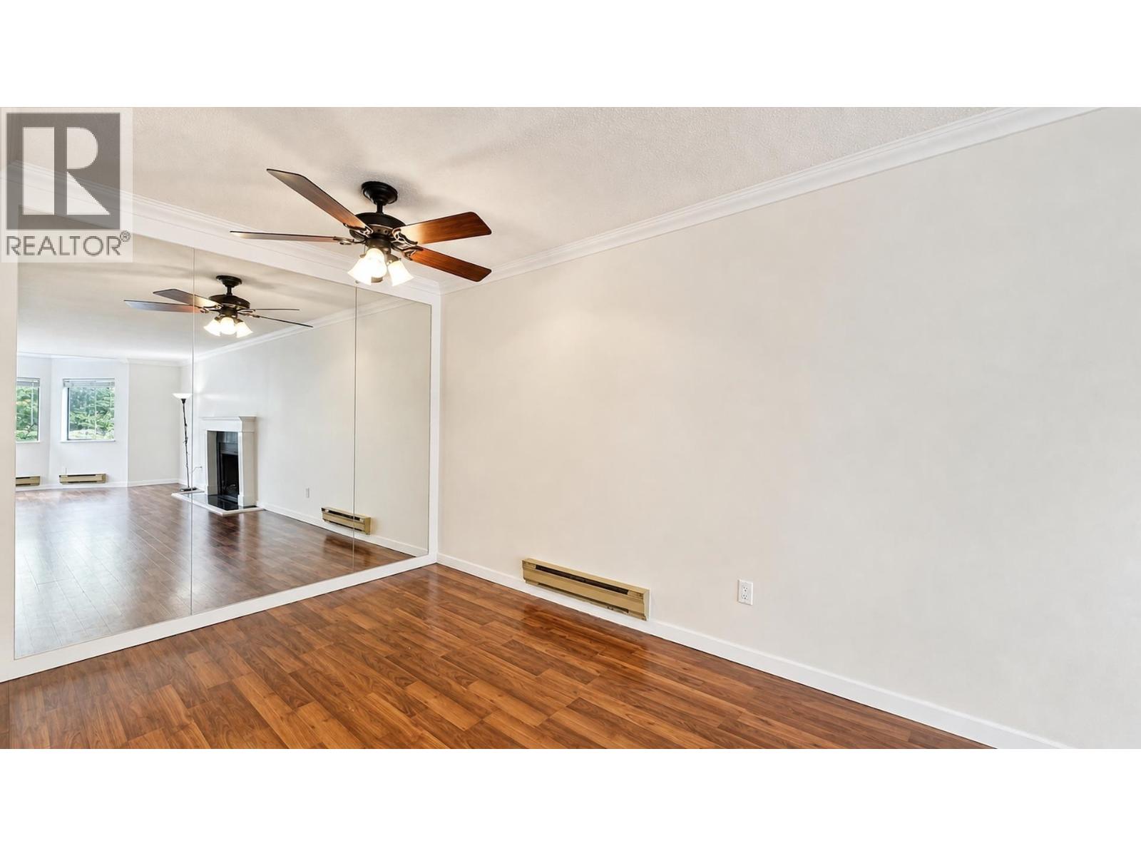 314 9584 Manchester Drive Property Photo 9