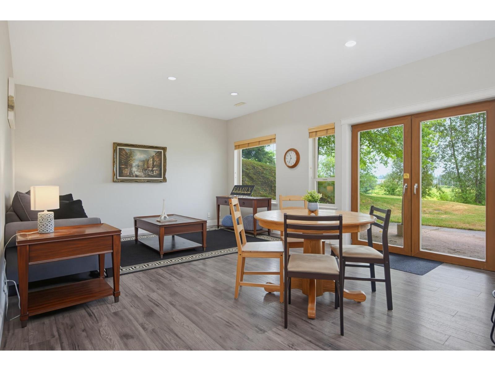 9472 222 Street Property Photo 24