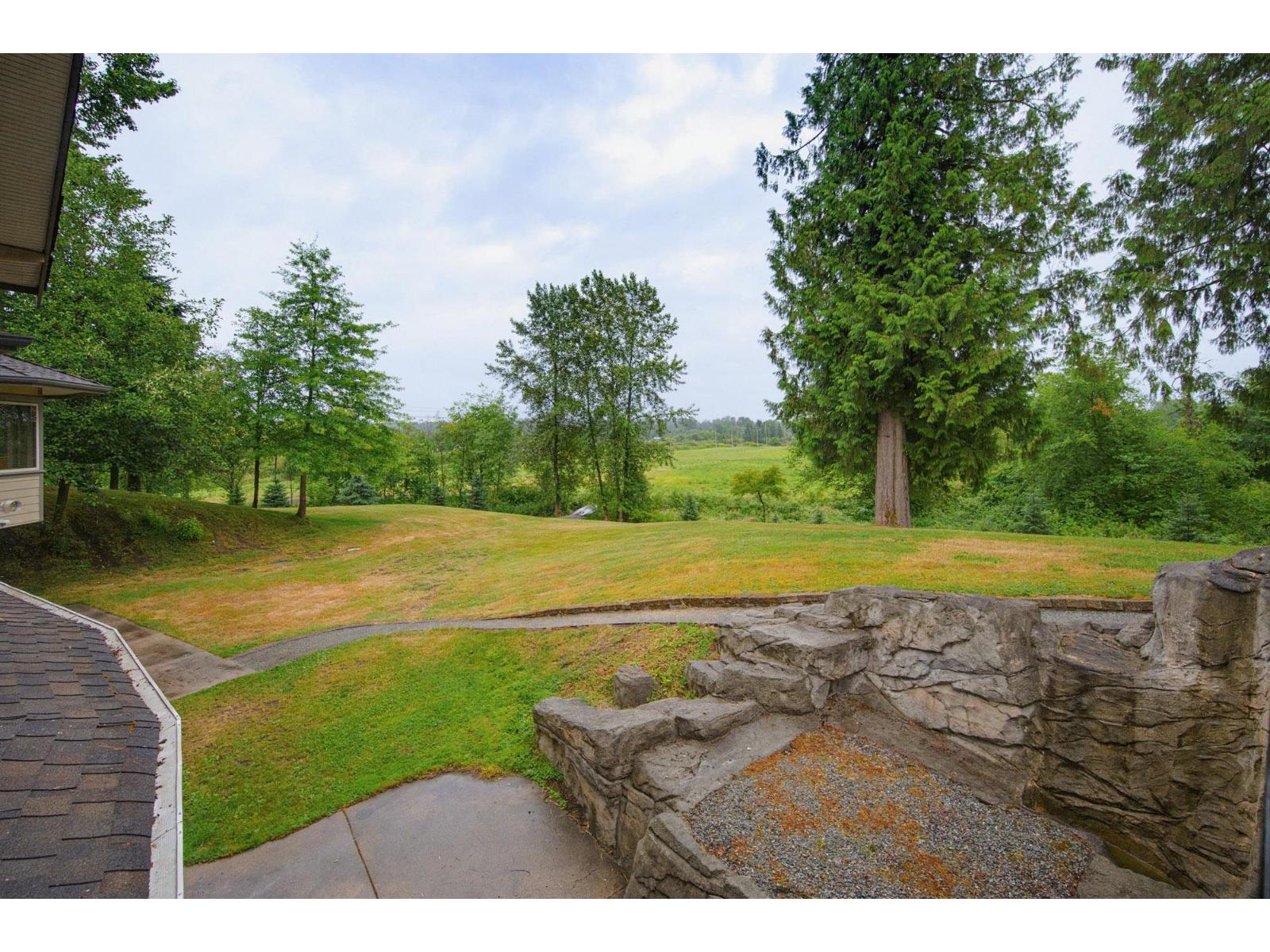 9472 222 Street Property Photo 31