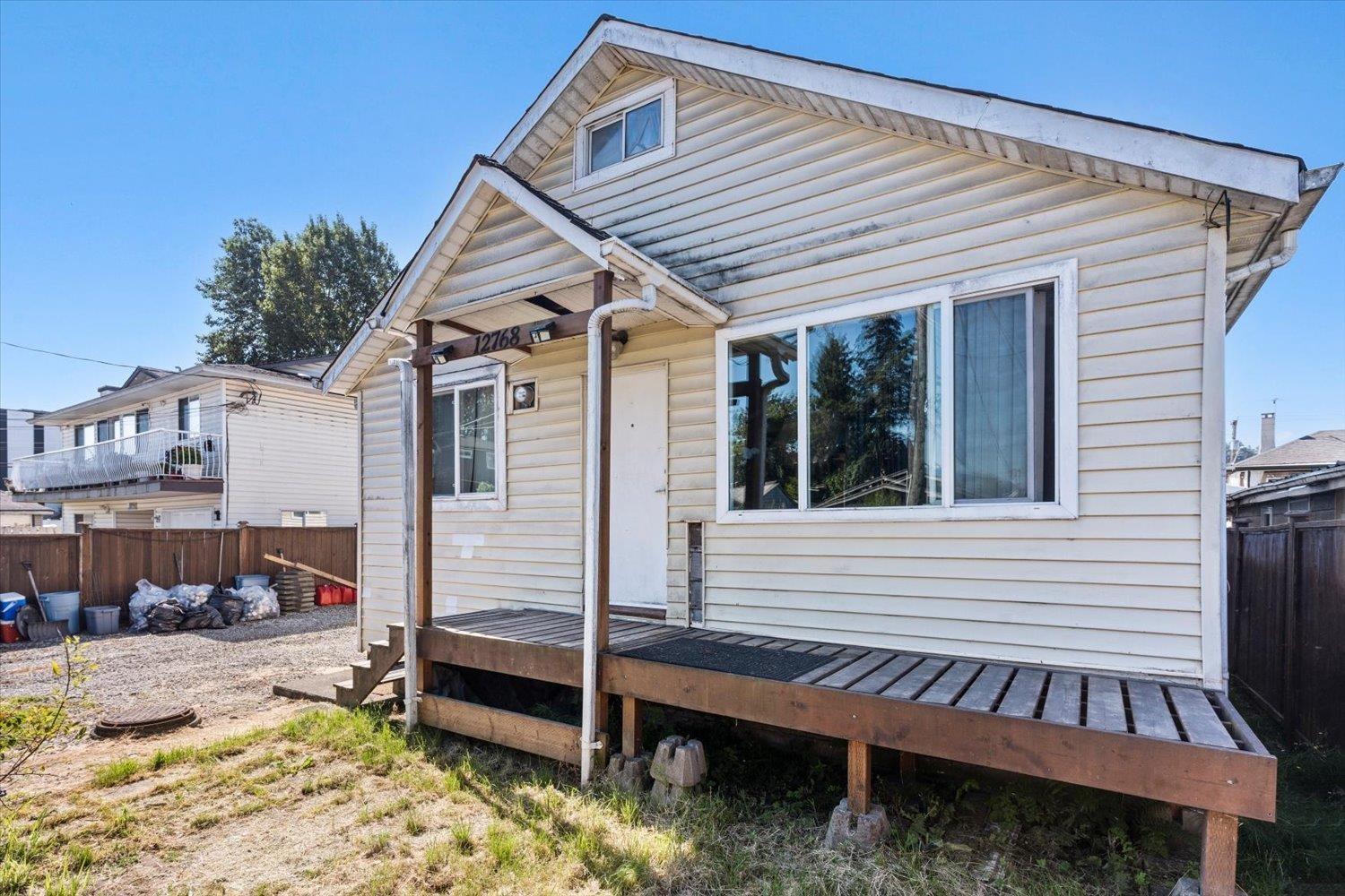 12768 112b Avenue Property Photo 4
