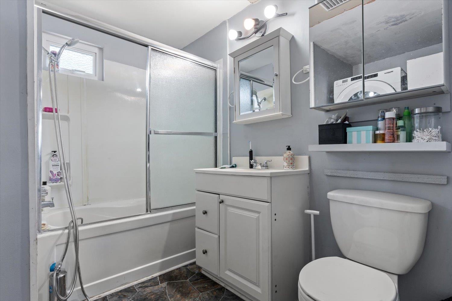 12768 112b Avenue Property Photo 14