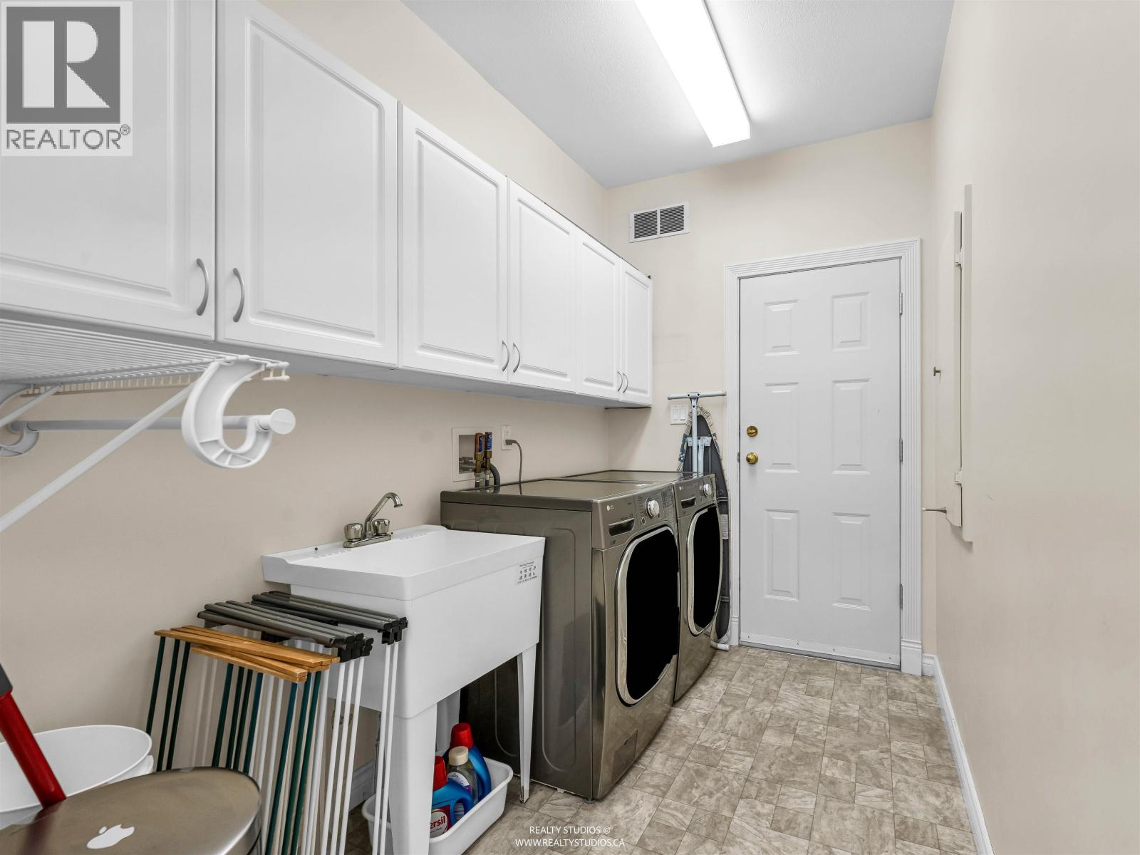 3538 Bluebonnet Road Property Photo 36