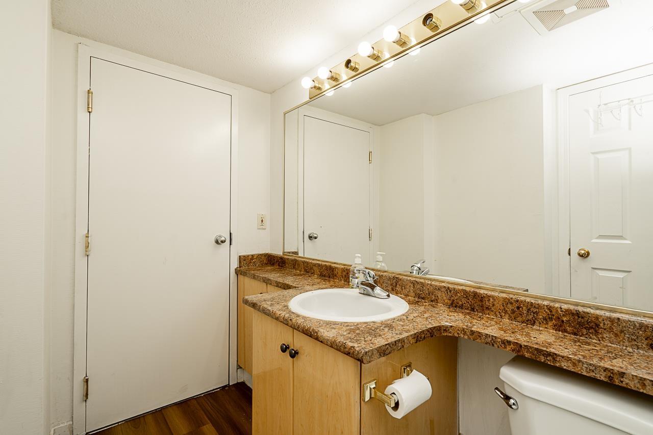 210 9278 120 Street Property Photo 25