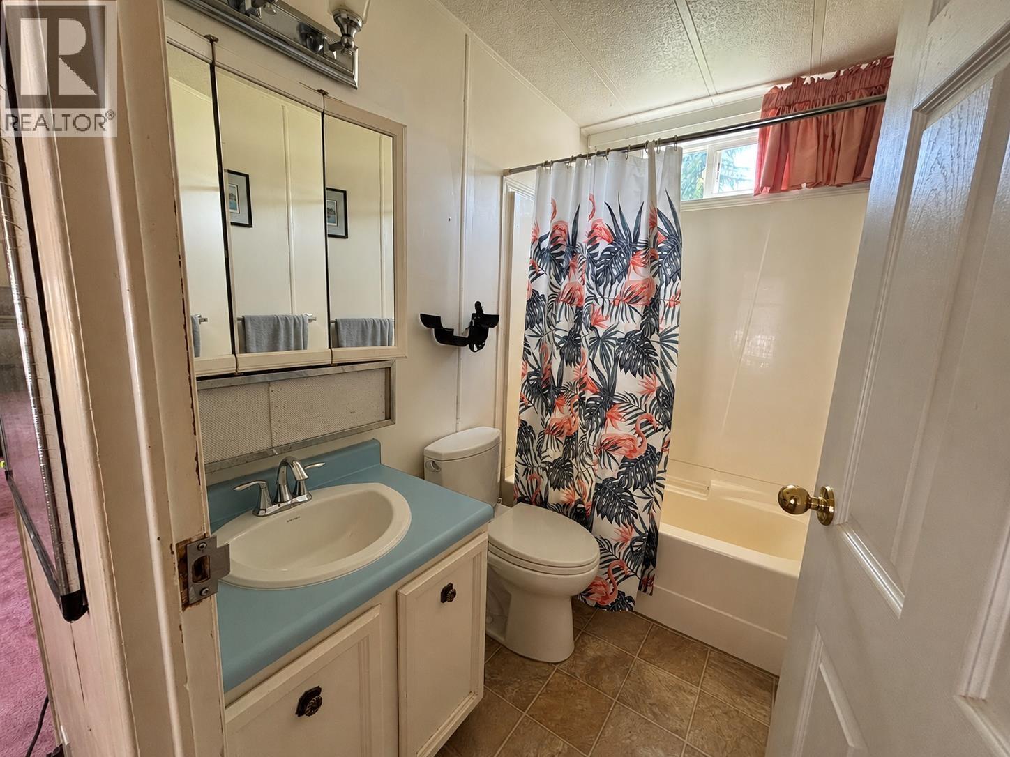57 4496 Sunshine Coast Highway Property Photo 11