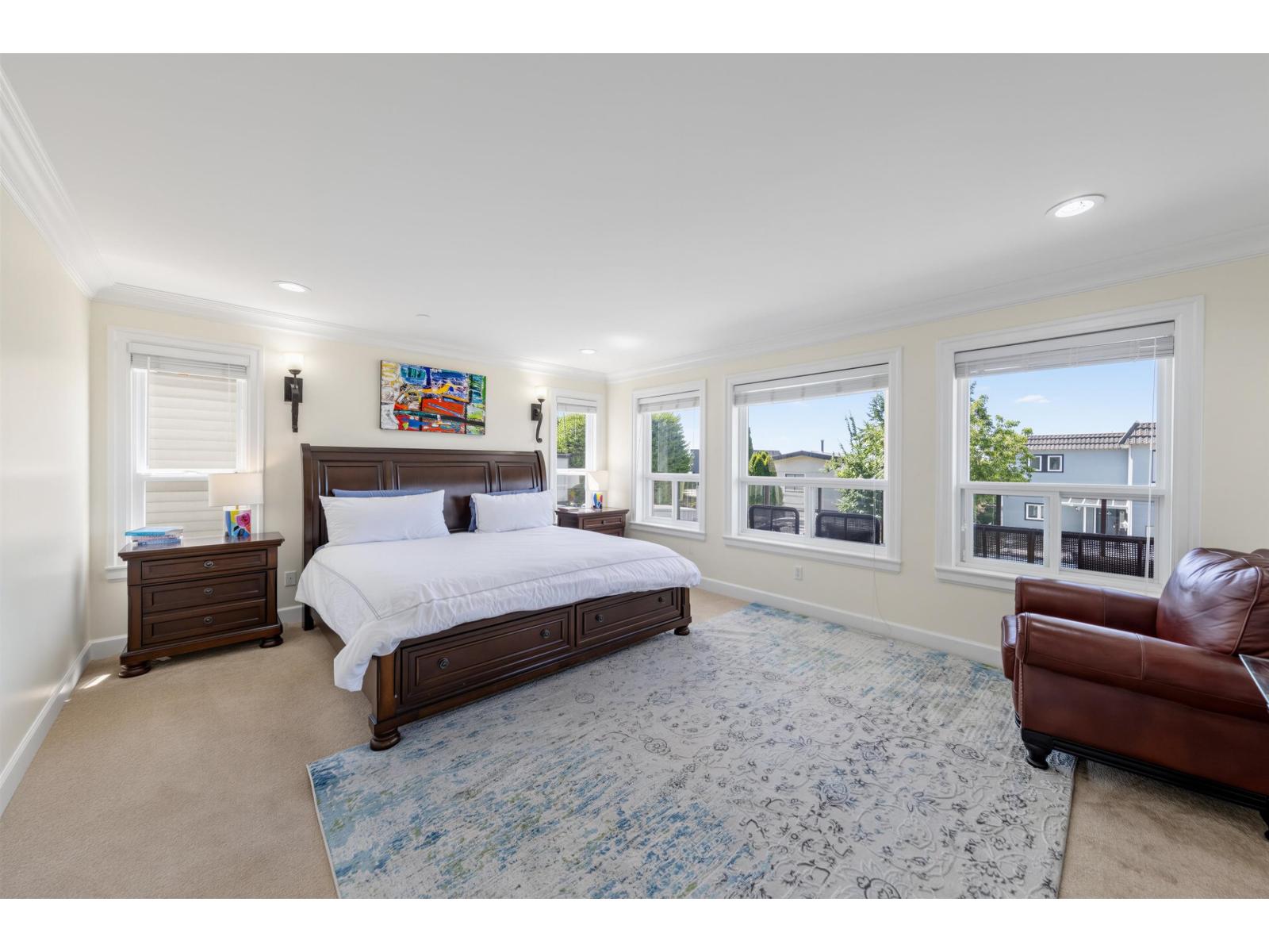 15354 Royal Avenue Property Photo 13
