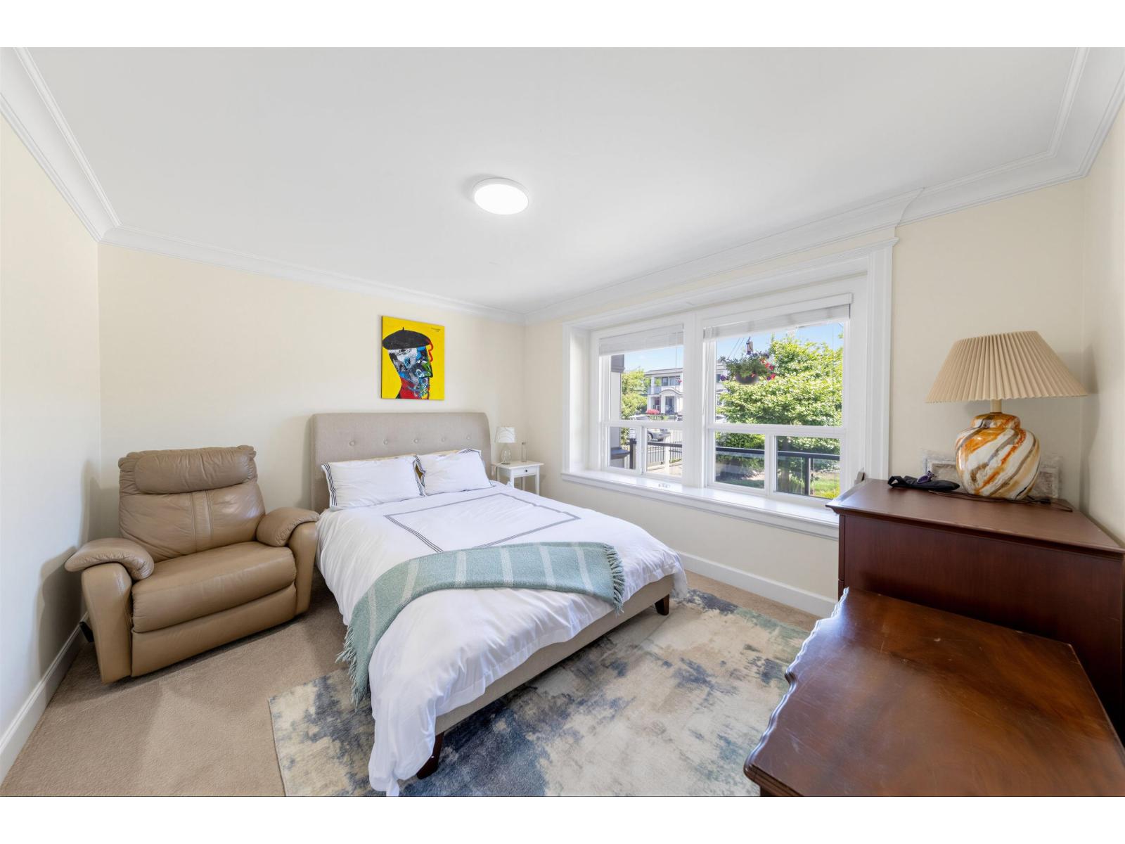 15354 Royal Avenue Property Photo 16