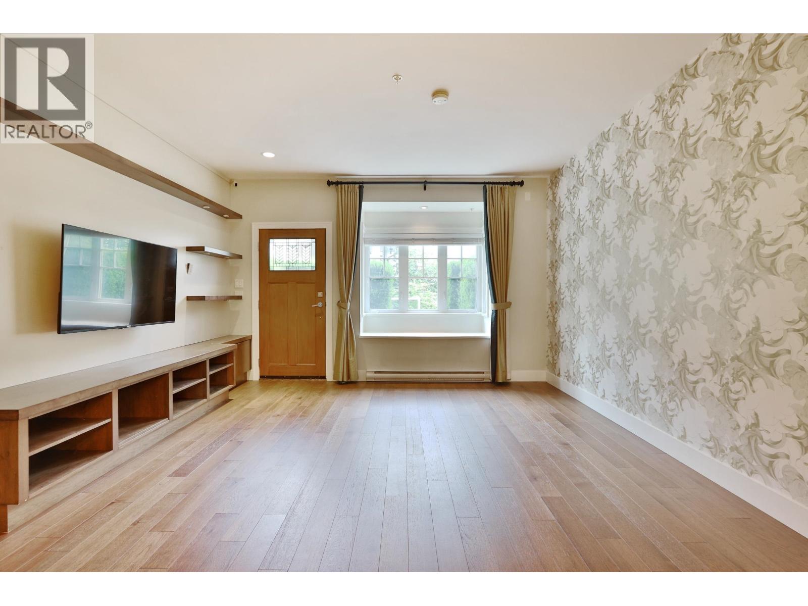 1459 Tilney Mews Property Photo 4
