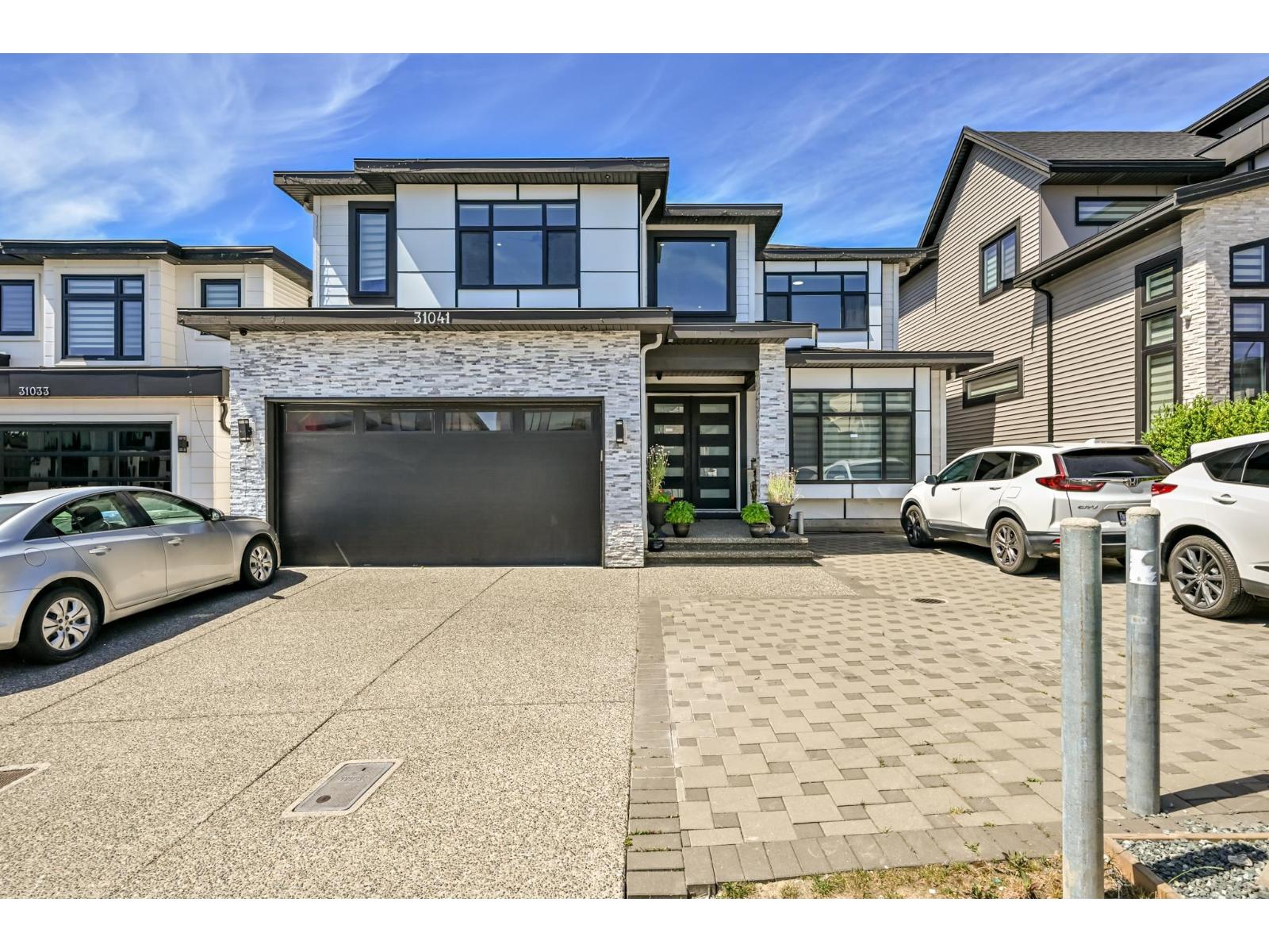 31041 N DEERTRAIL DRIVE