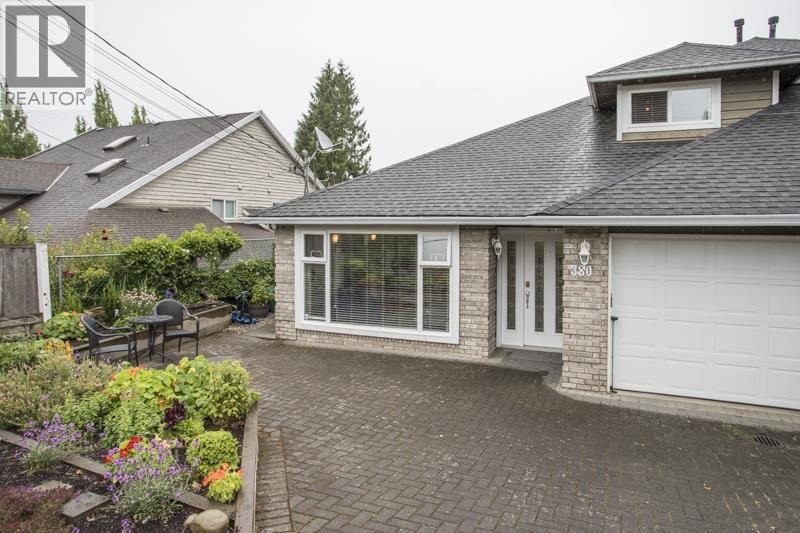380 55a Street Property Photo 2