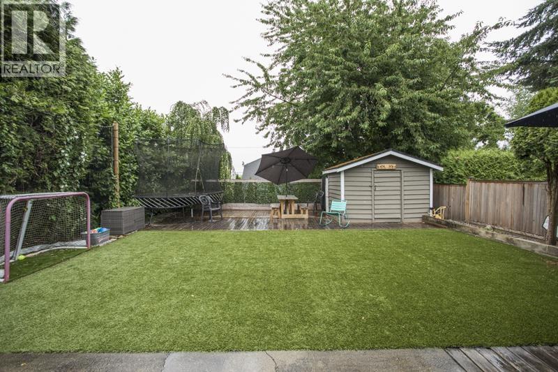380 55a Street Property Photo 31