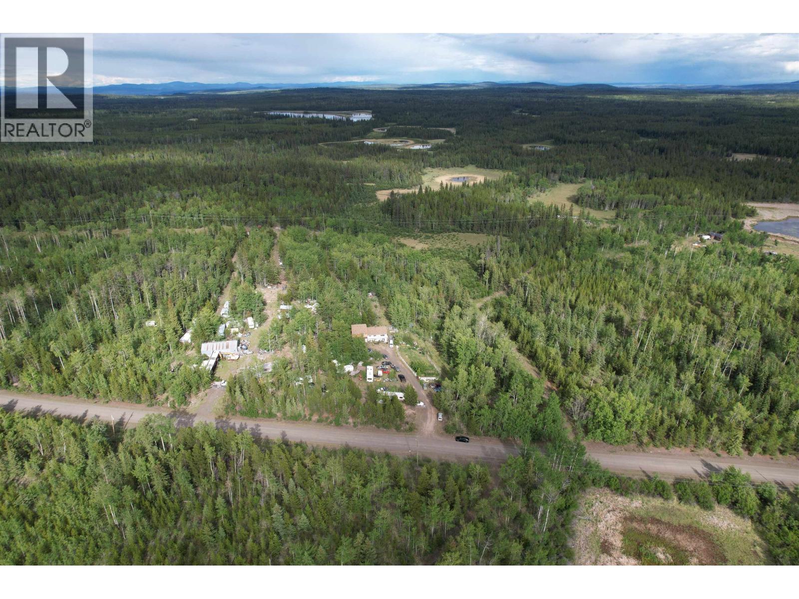 7285 90 Mile Loop Road Property Photo 1