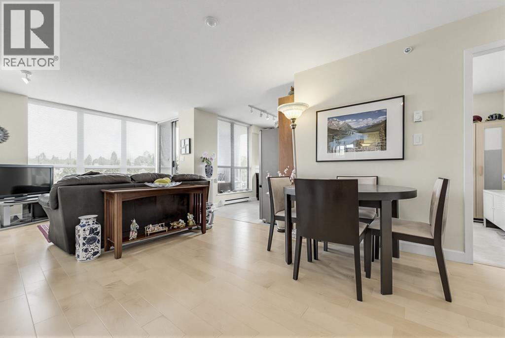 1604 850 Royal Avenue Property Photo 5