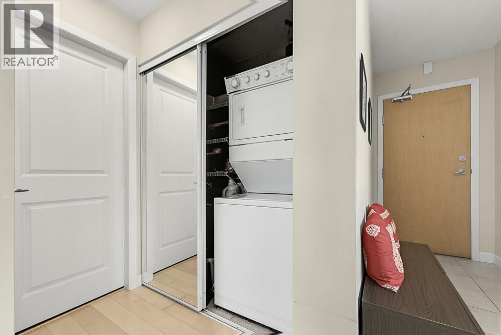1604 850 Royal Avenue Property Photo 14
