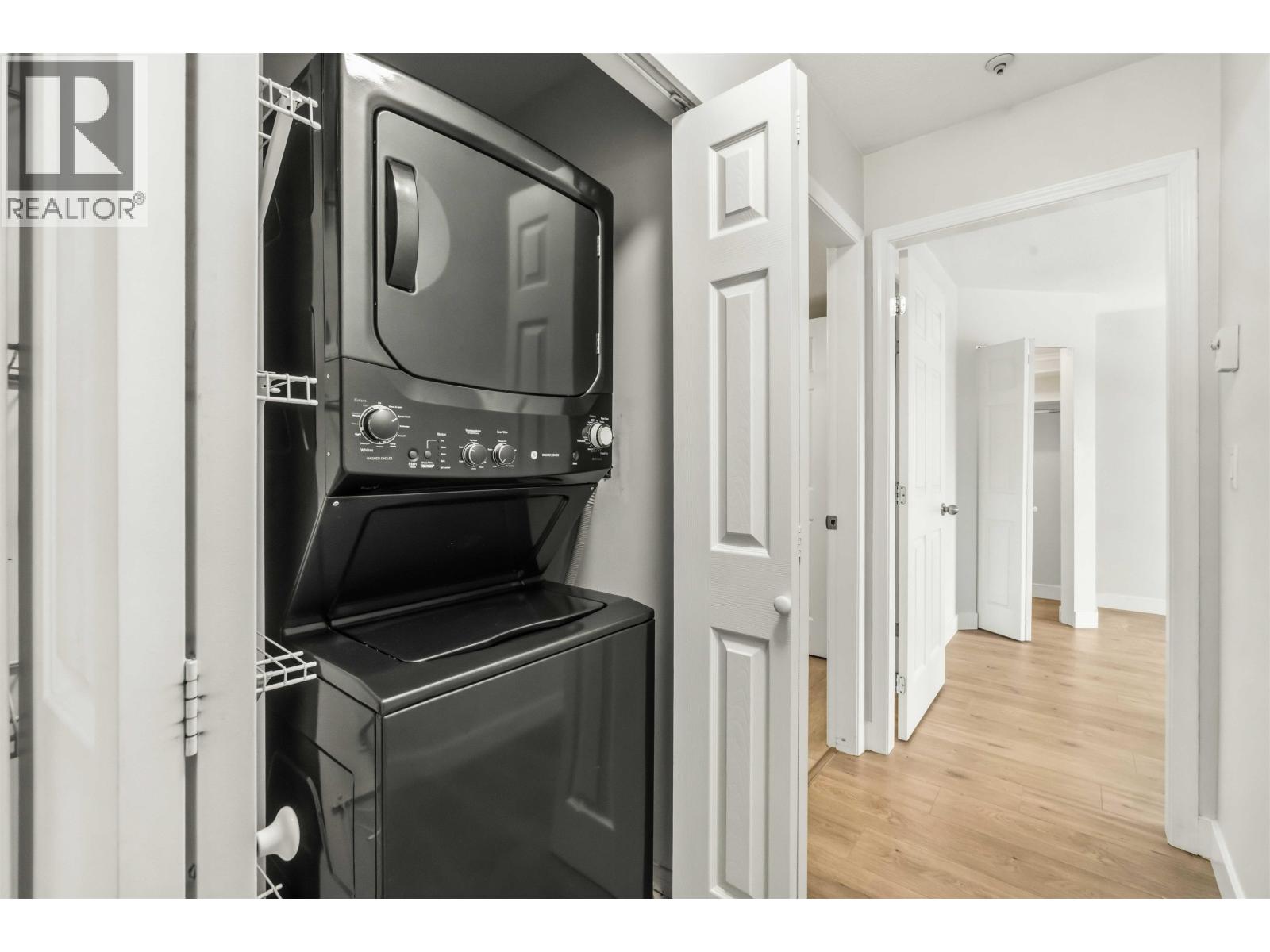 310 2970 Princess Crescent Property Photo 23