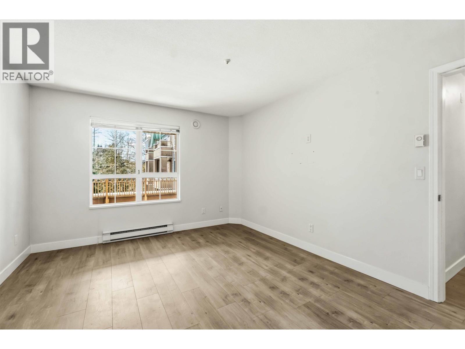 310 2970 Princess Crescent Property Photo 27