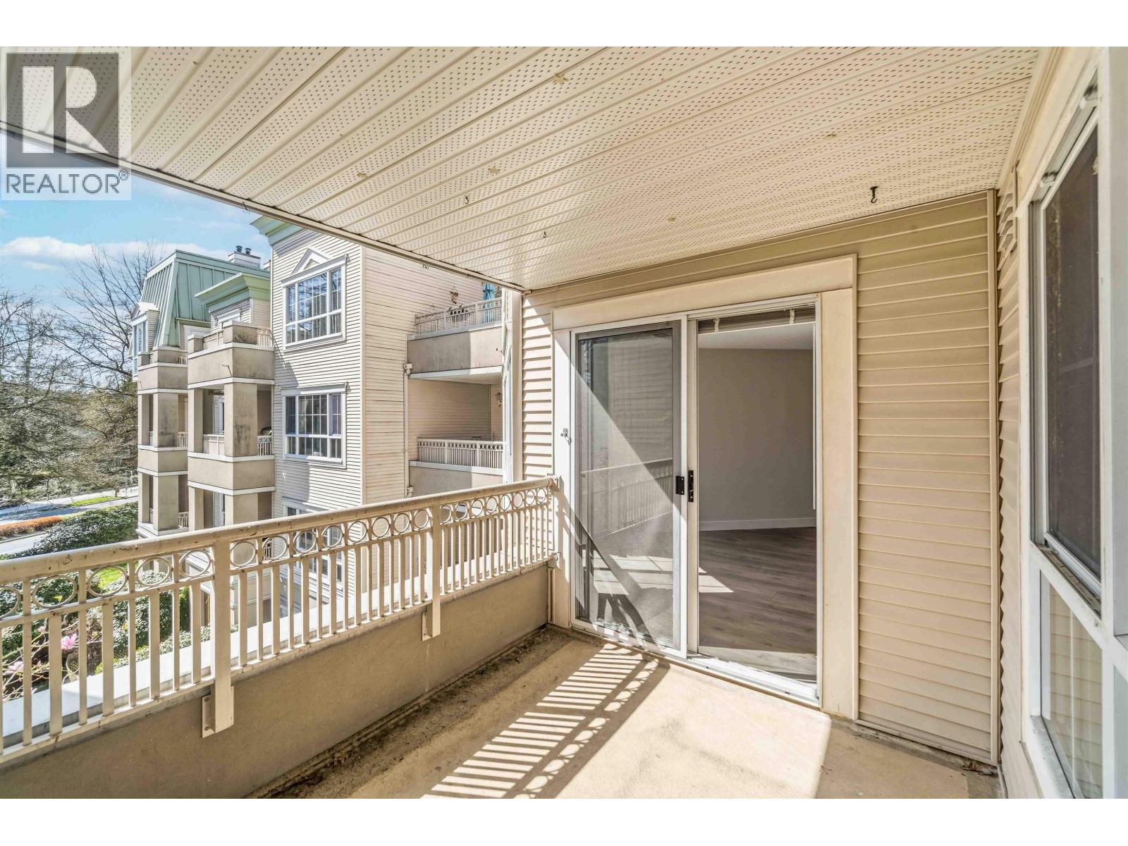 310 2970 Princess Crescent Property Photo 30