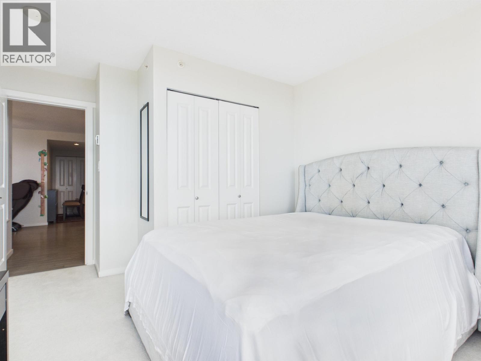 1605 6658 Dow Avenue Property Photo 10