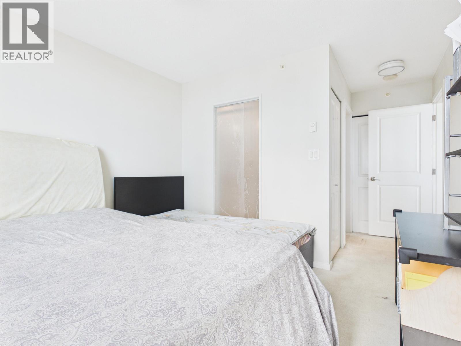 1605 6658 Dow Avenue Property Photo 16