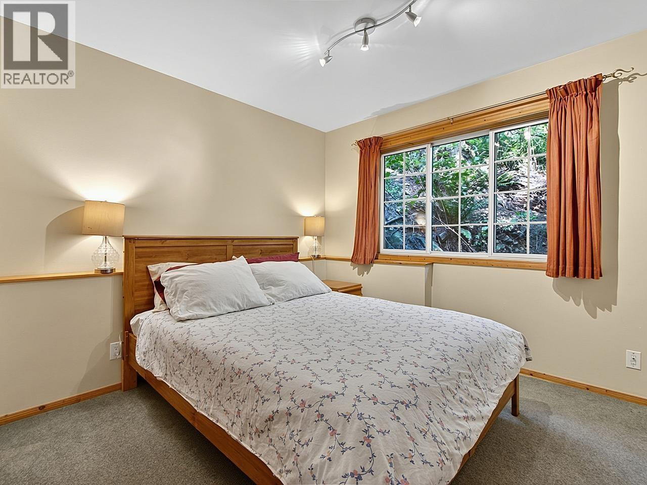 1099 Miller Road Property Photo 11