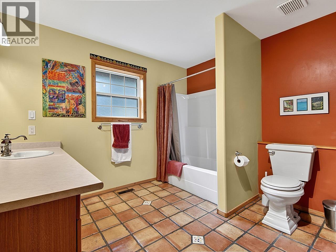 1099 Miller Road Property Photo 12