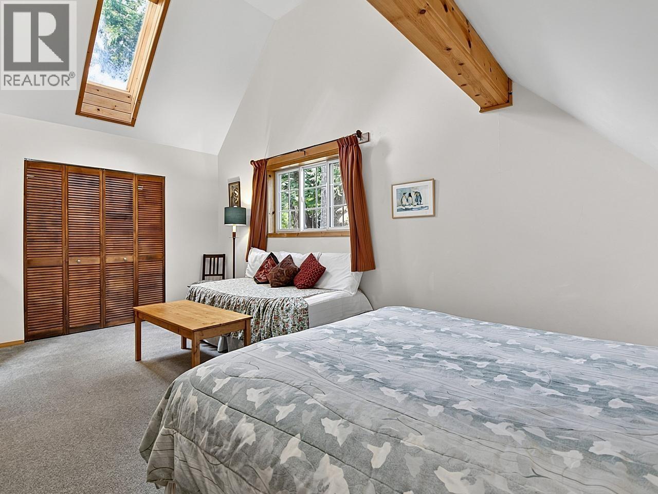 1099 Miller Road Property Photo 14