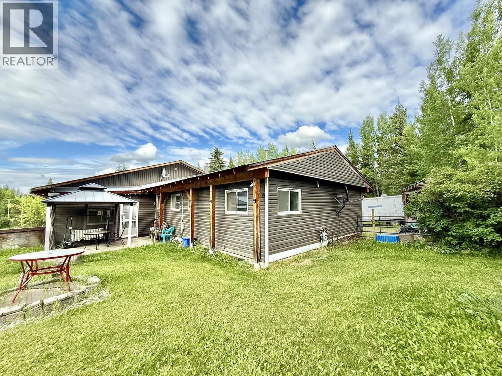 1232 MARSH ROAD