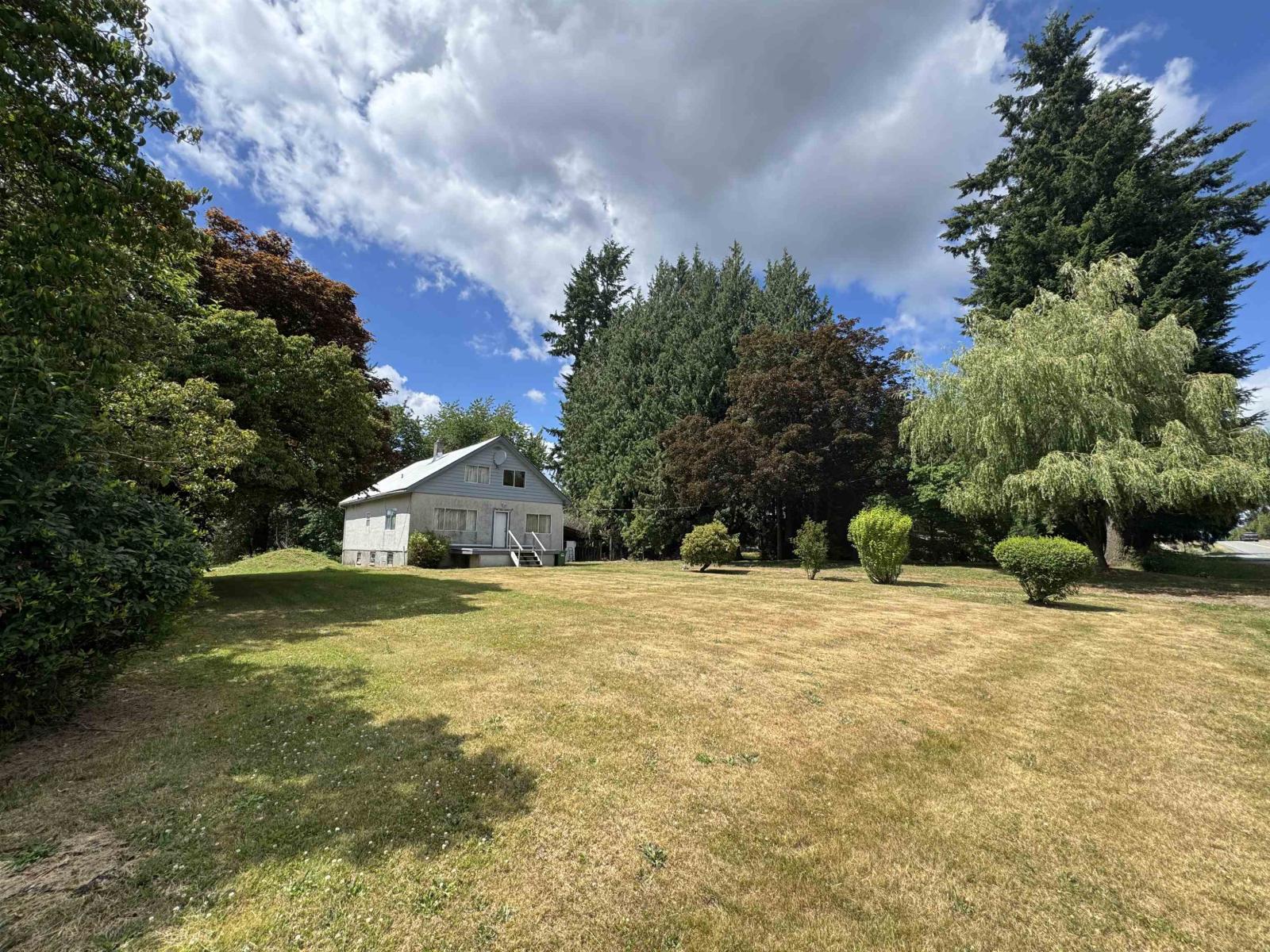 3177 Lefeuvre Road Property Photo 4