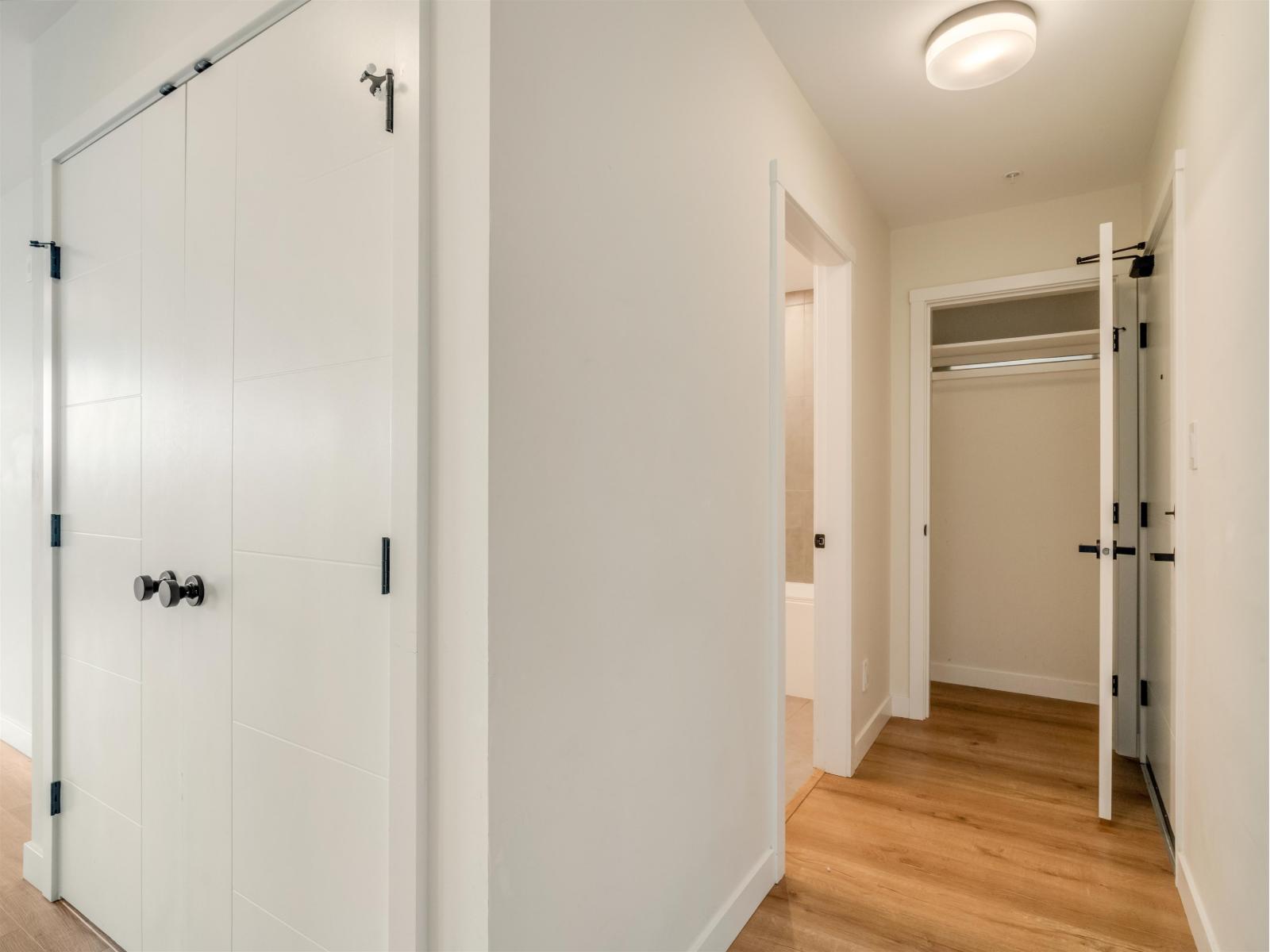 206 8117 200a Street Property Photo 22