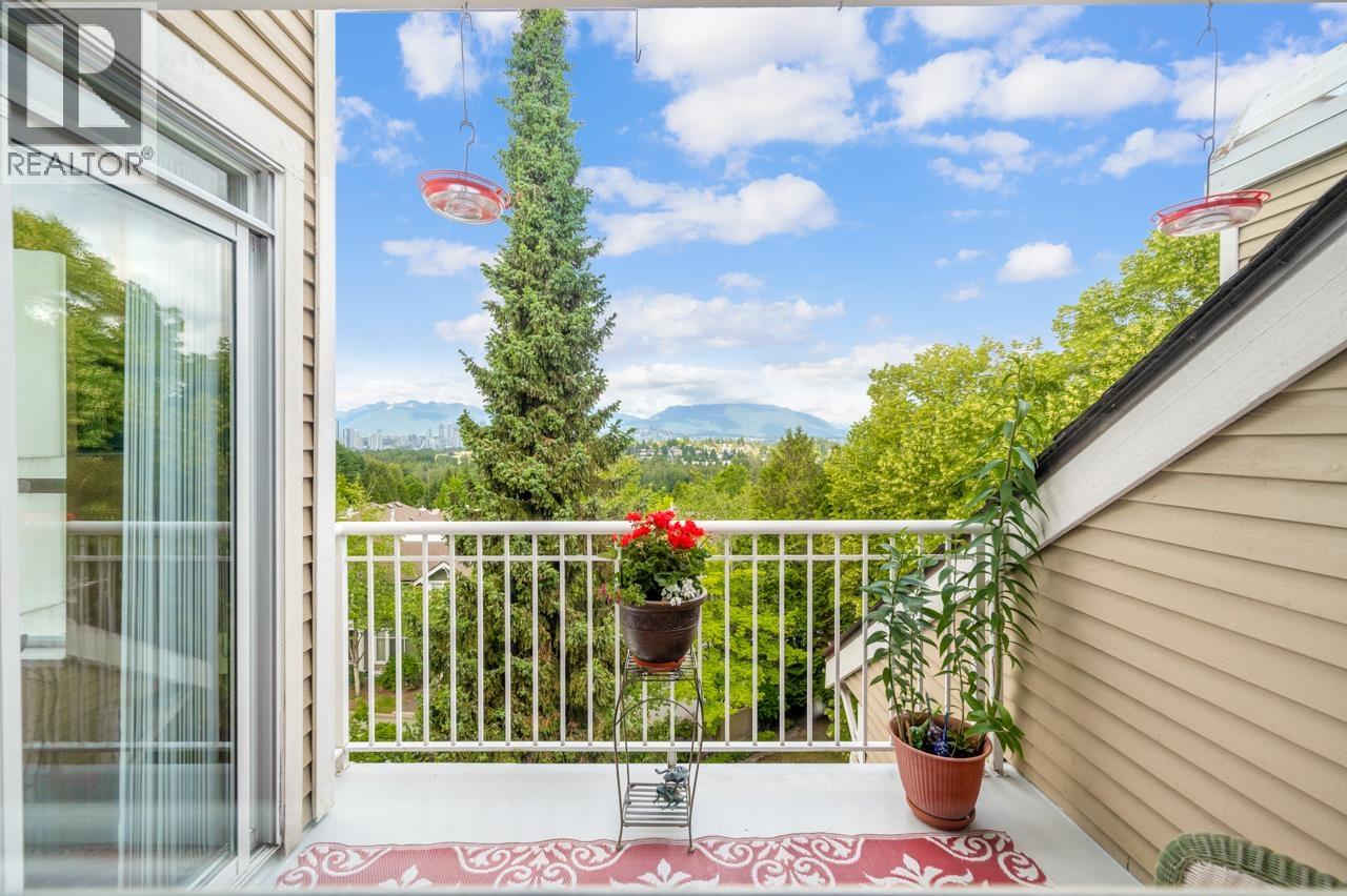 406 5280 Oakmount Crescent Property Photo 9