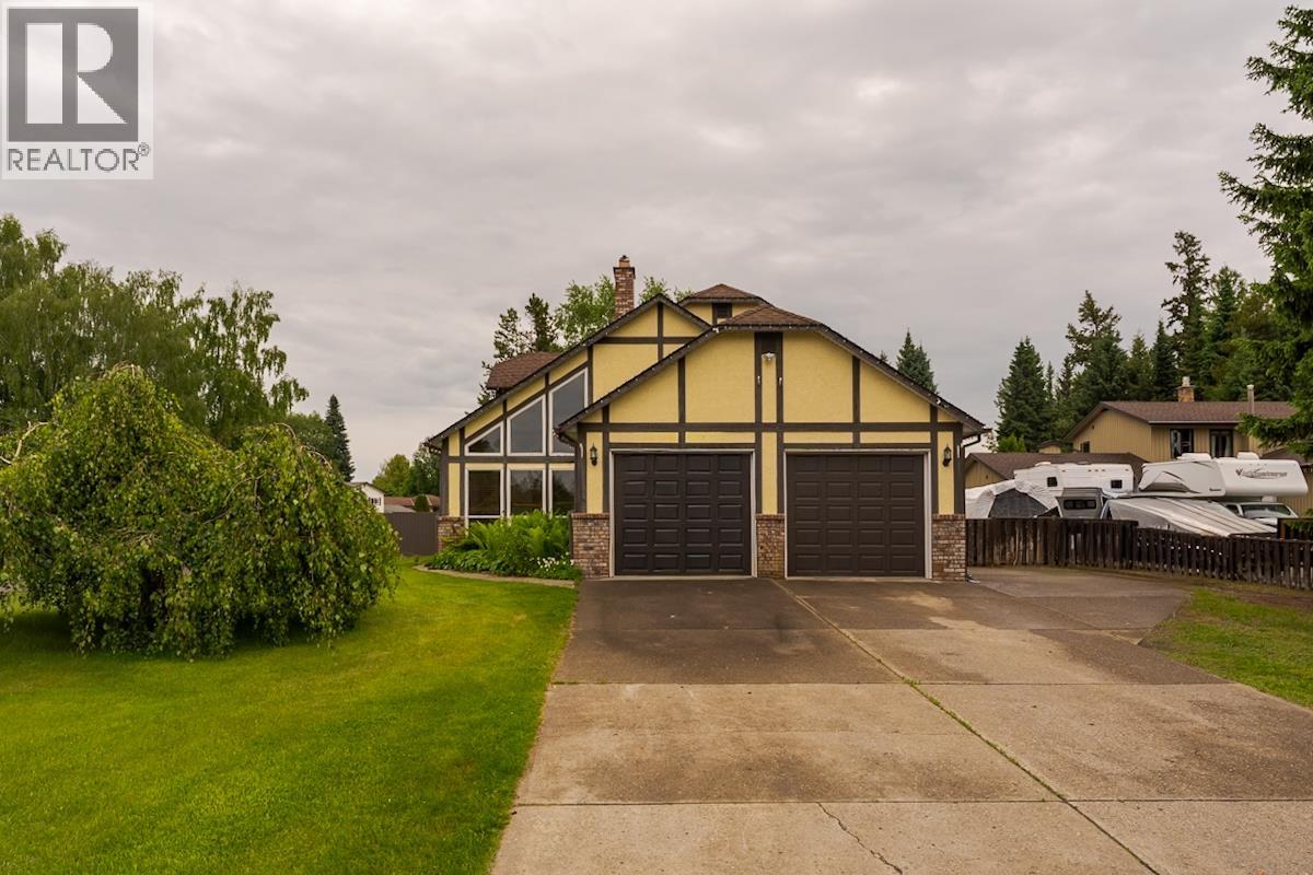 2675 Ridgeview Drive Property Photo 2