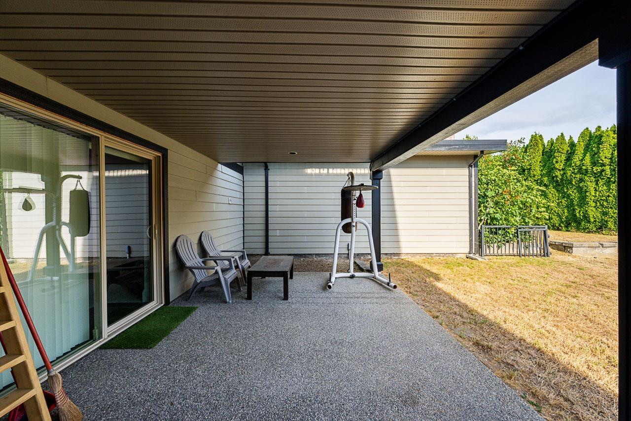 16592 78 Avenue Property Photo 32