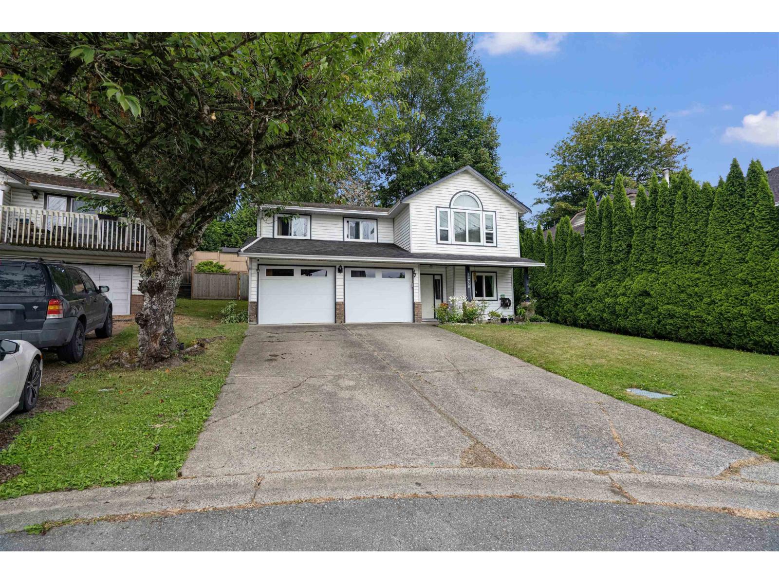 10258 Sheaves Court Property Photo 2